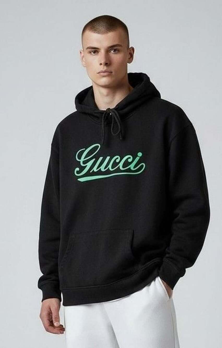Gucci Black Script Logo Cotton Hoodie
Sz Small